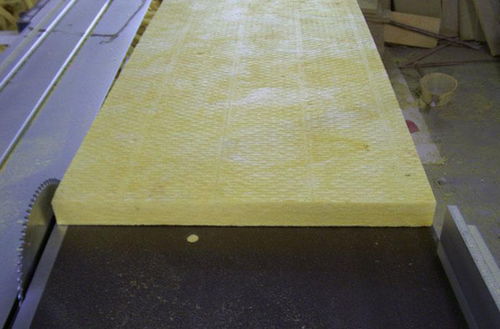 離心玻璃棉板價格趨勢與橡塑保溫制品市場動態